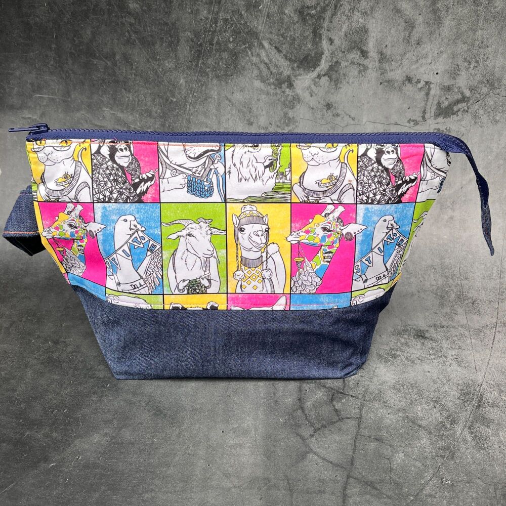 Crafty Animal Boxy Bottomed Project Bag - Navy Blue Zip