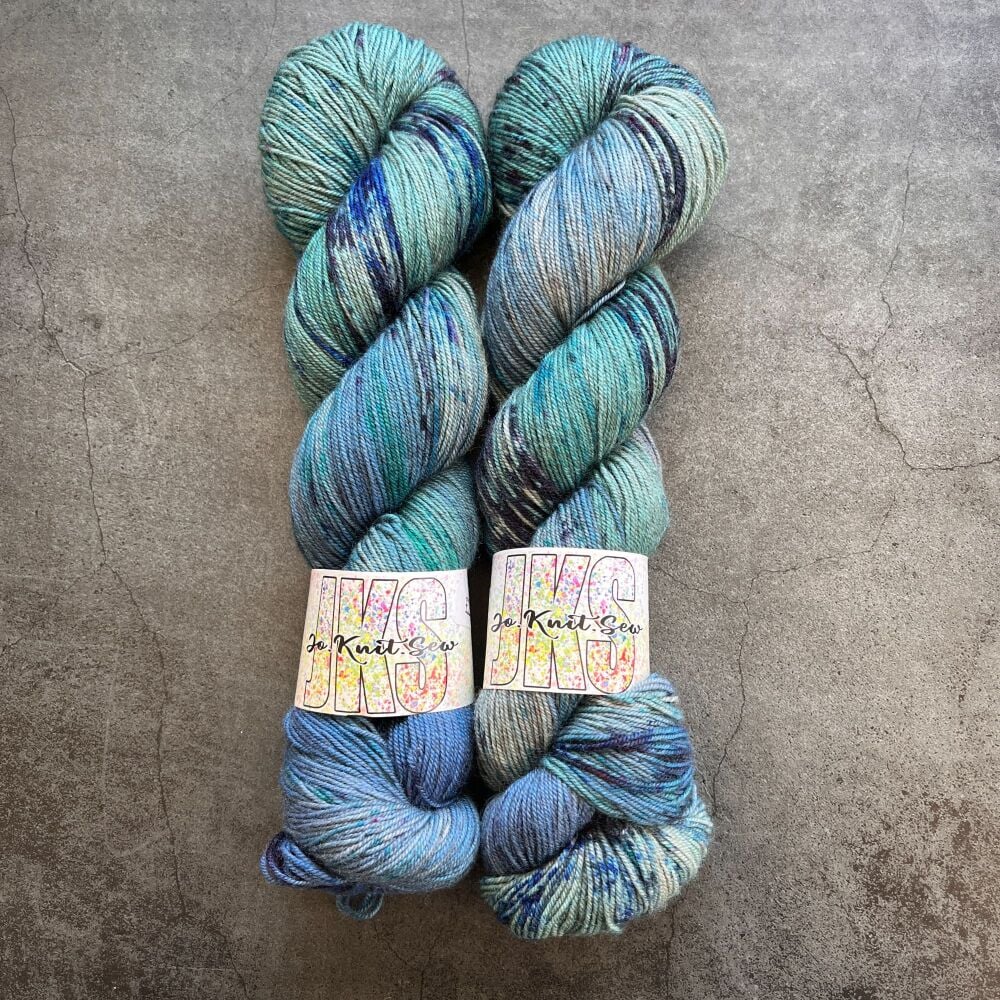 Curacao Lies  on Merino / Yak / Nylon sock