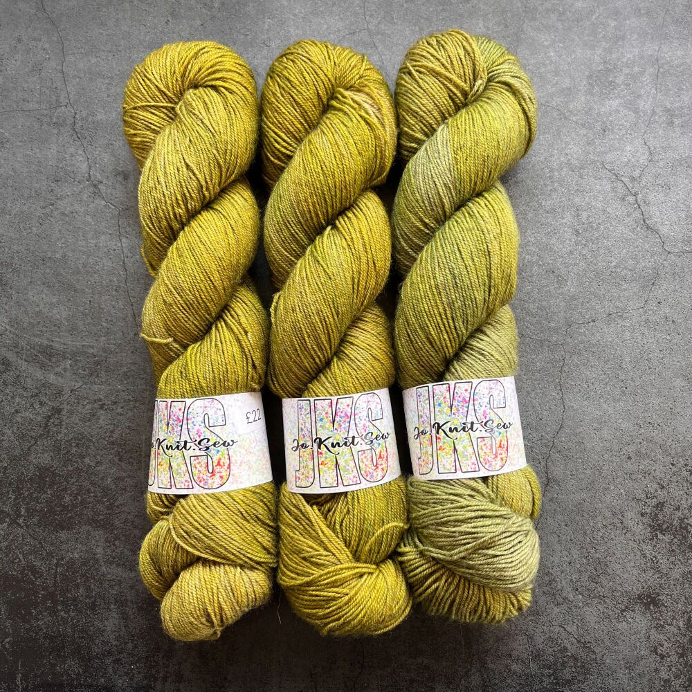 KIWI Semi Solid on Merino / Yak / Nylon sock