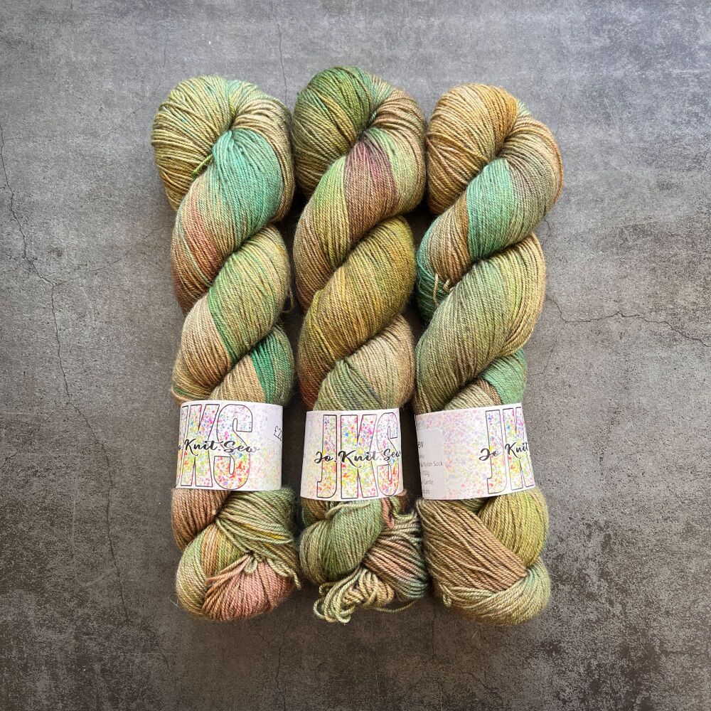 Mossy on Merino / Yak / Nylon sock