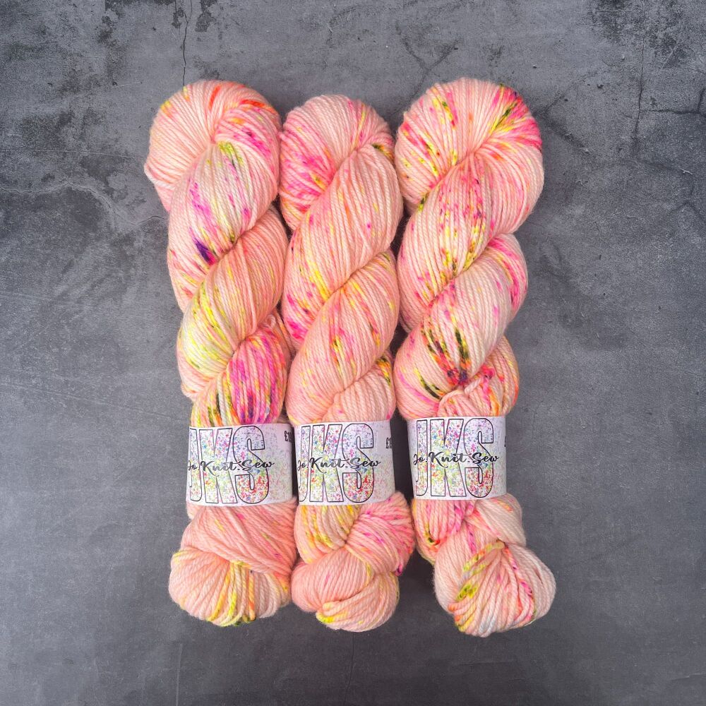 Tutti Frutti on Merino / Nylon DK