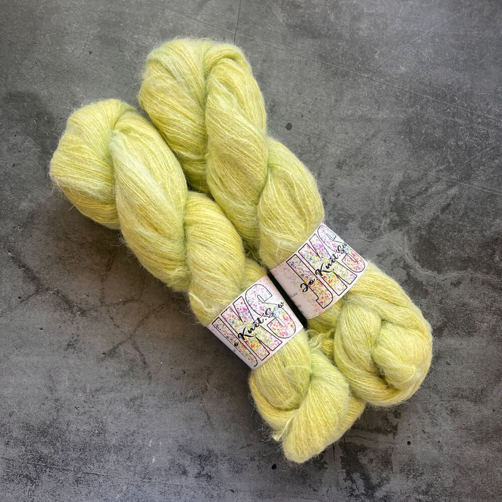 Kiwi Baby Suri / Silk Fluffy Lace