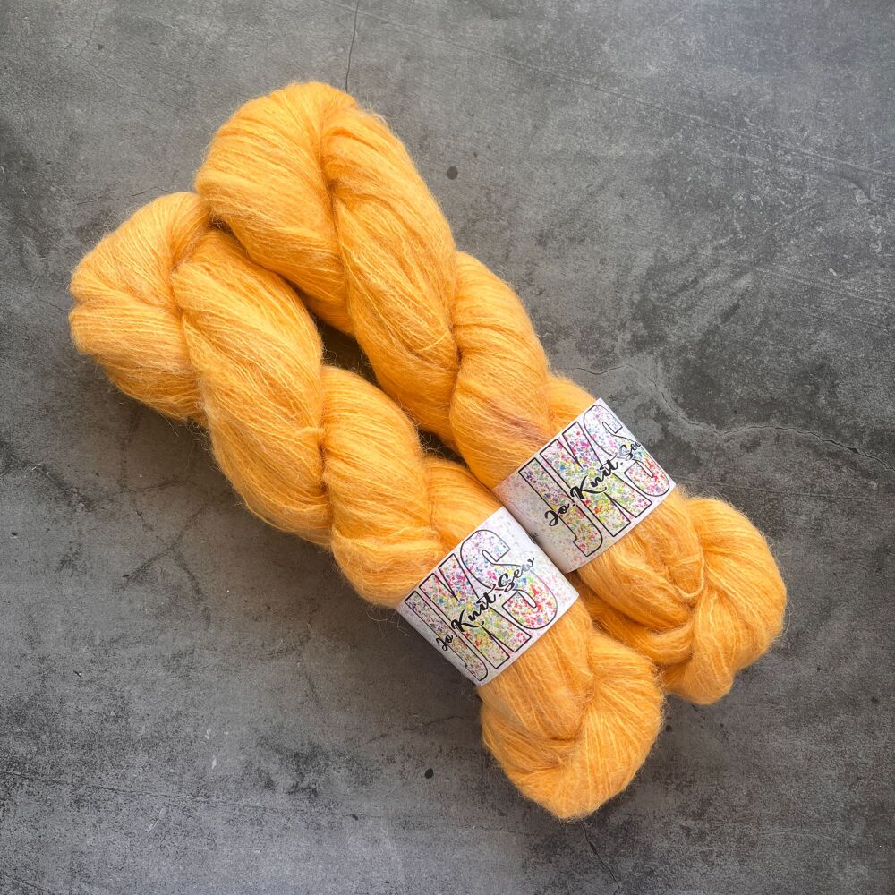 Mustard Baby Suri / Silk Fluffy Lace