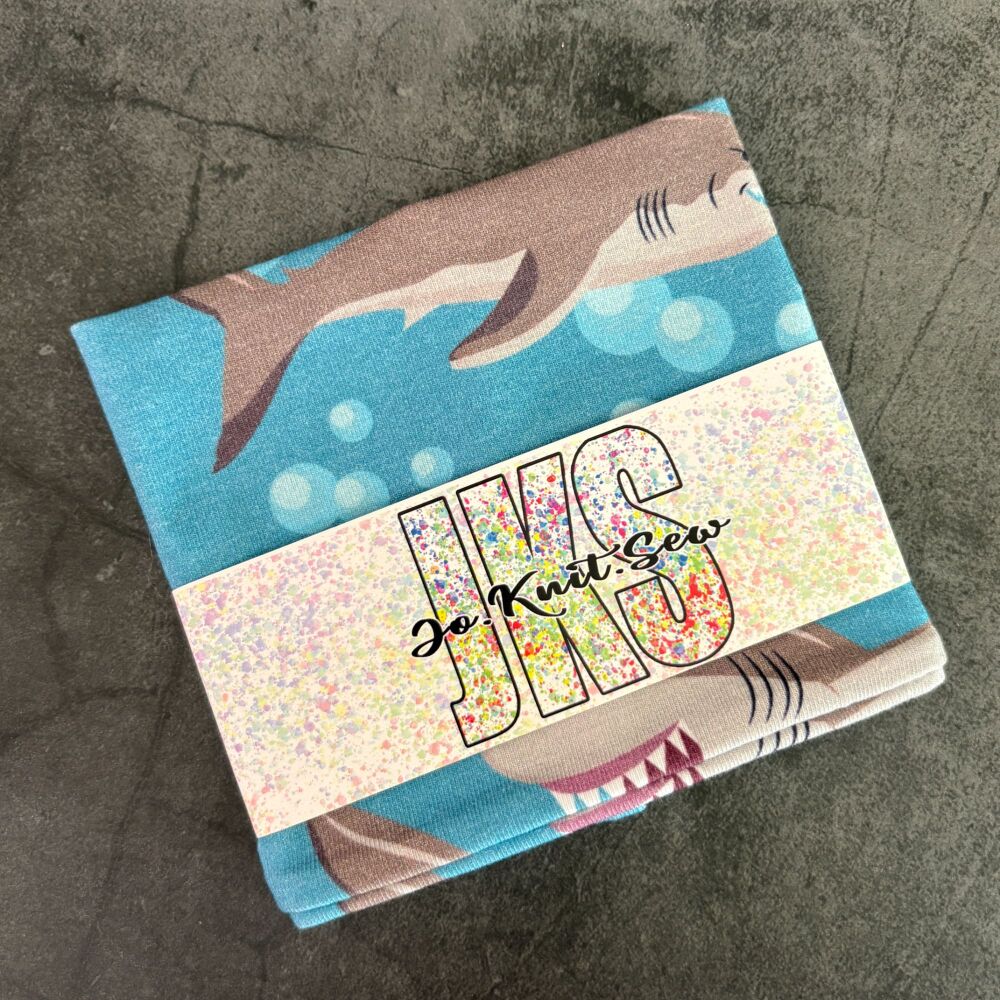 Sharky Shark Yarn Hug