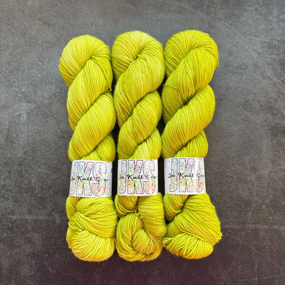 KIWI Semi Solid on Merino Nylon Platinum sock