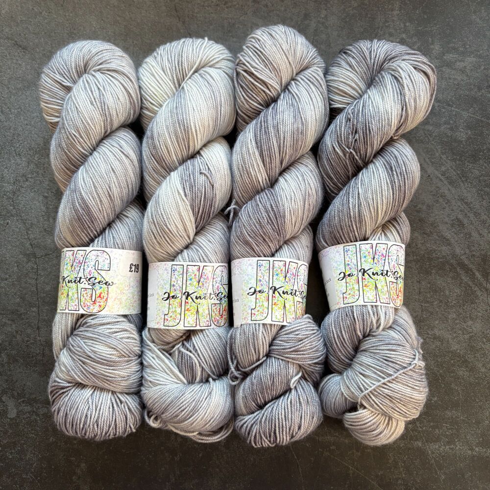 STEEL Semi Solid on Merino Nylon Krypton sock