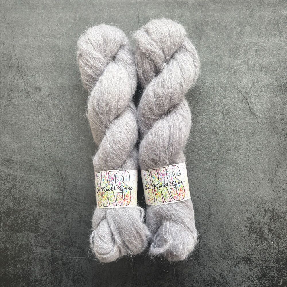 Steel Baby Suri / Silk Fluffy Lace