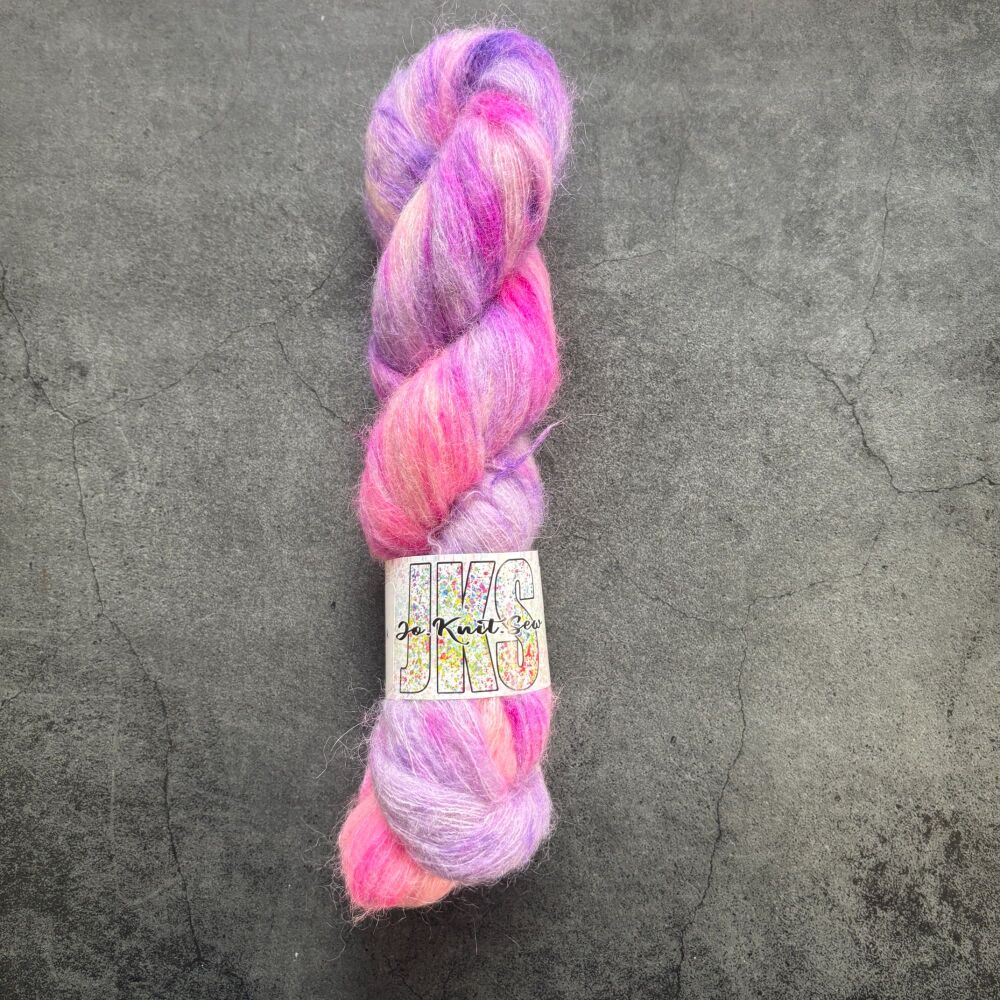 Lilac Wine Suri / Silk Fluffy Lace