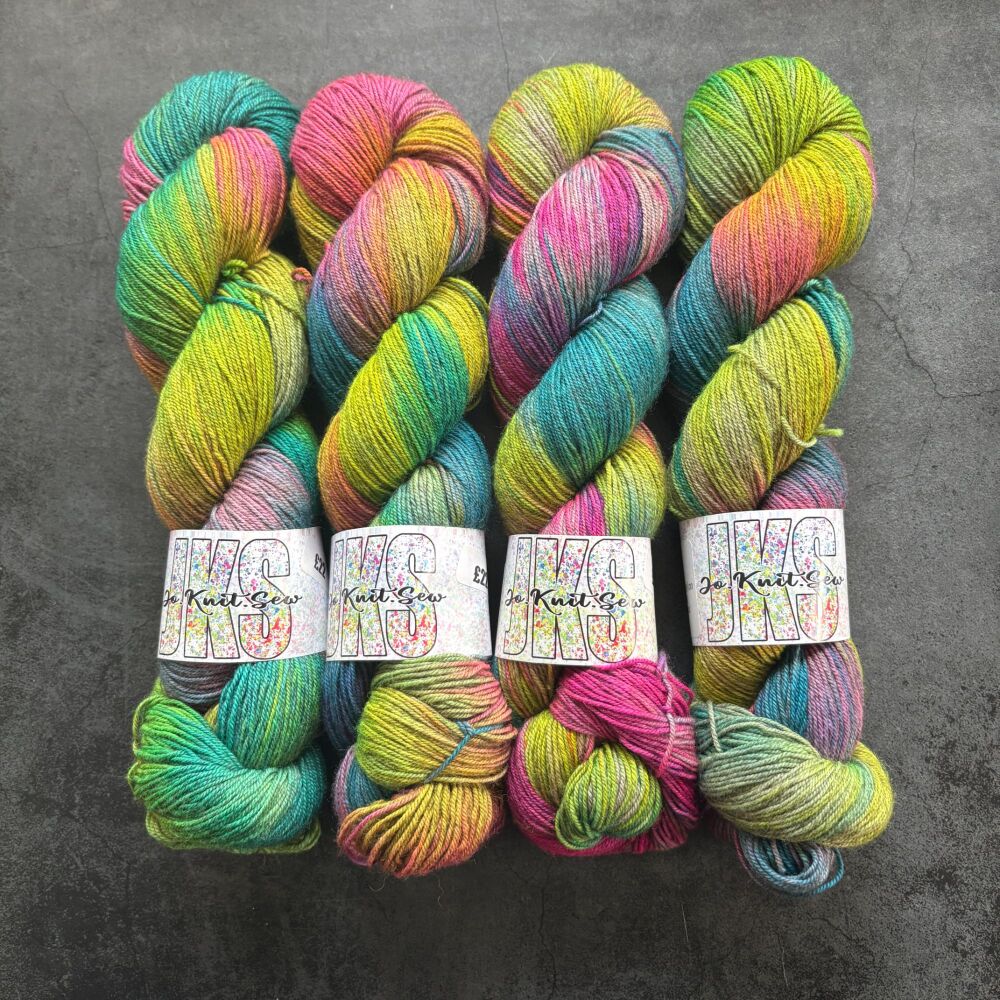 WOAH! on Merino / Yak / Nylon sock