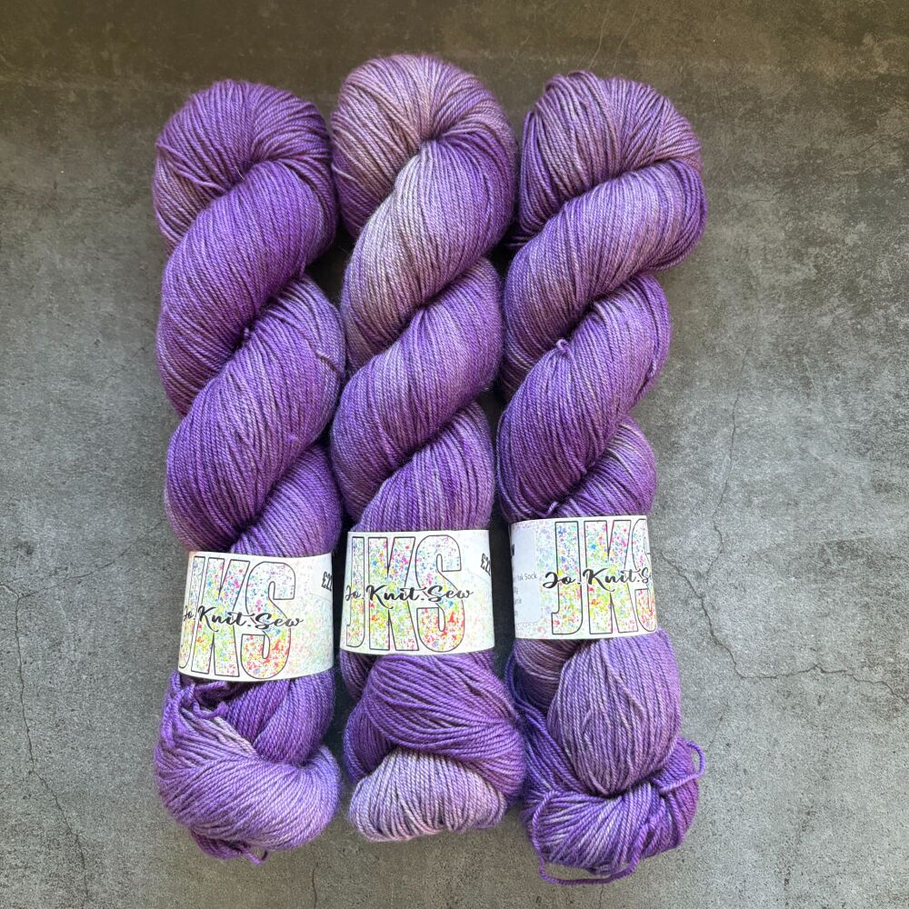 VIOLET Semi Solid on Merino / Yak / Nylon sock