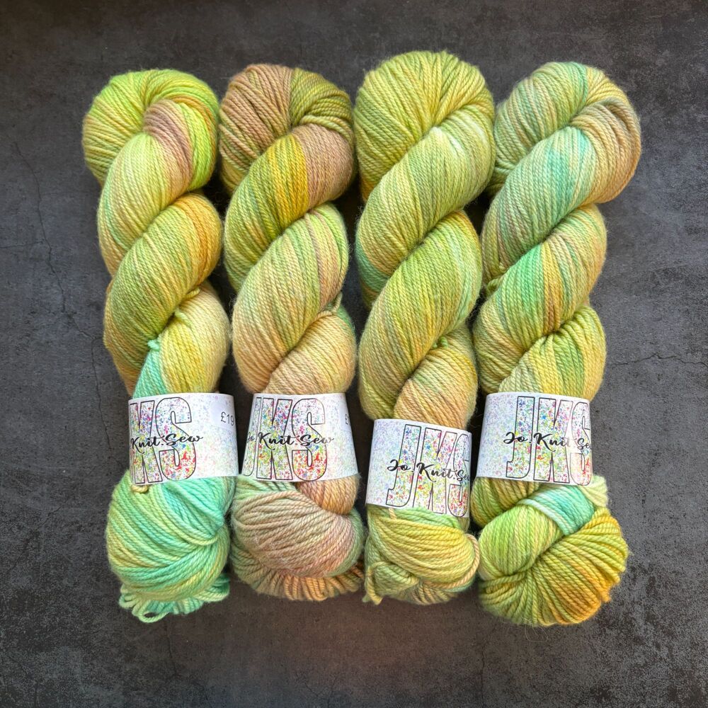 Mossy on Merino / Nylon DK