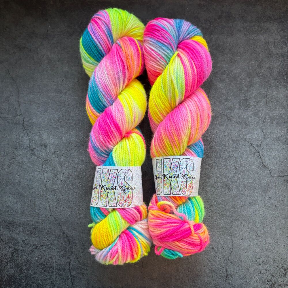 WOAH! on Merino / Nylon DK