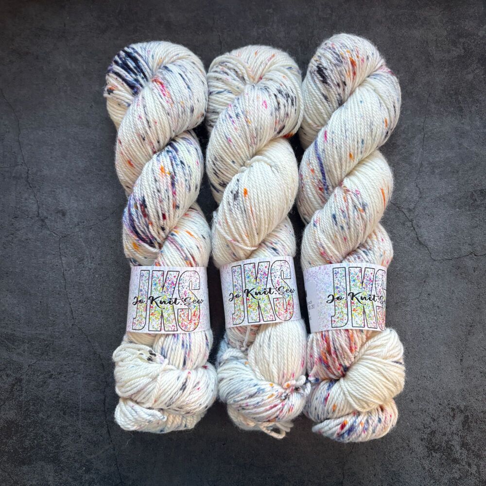 Lord Broch Tuarach on Merino / Nylon DK