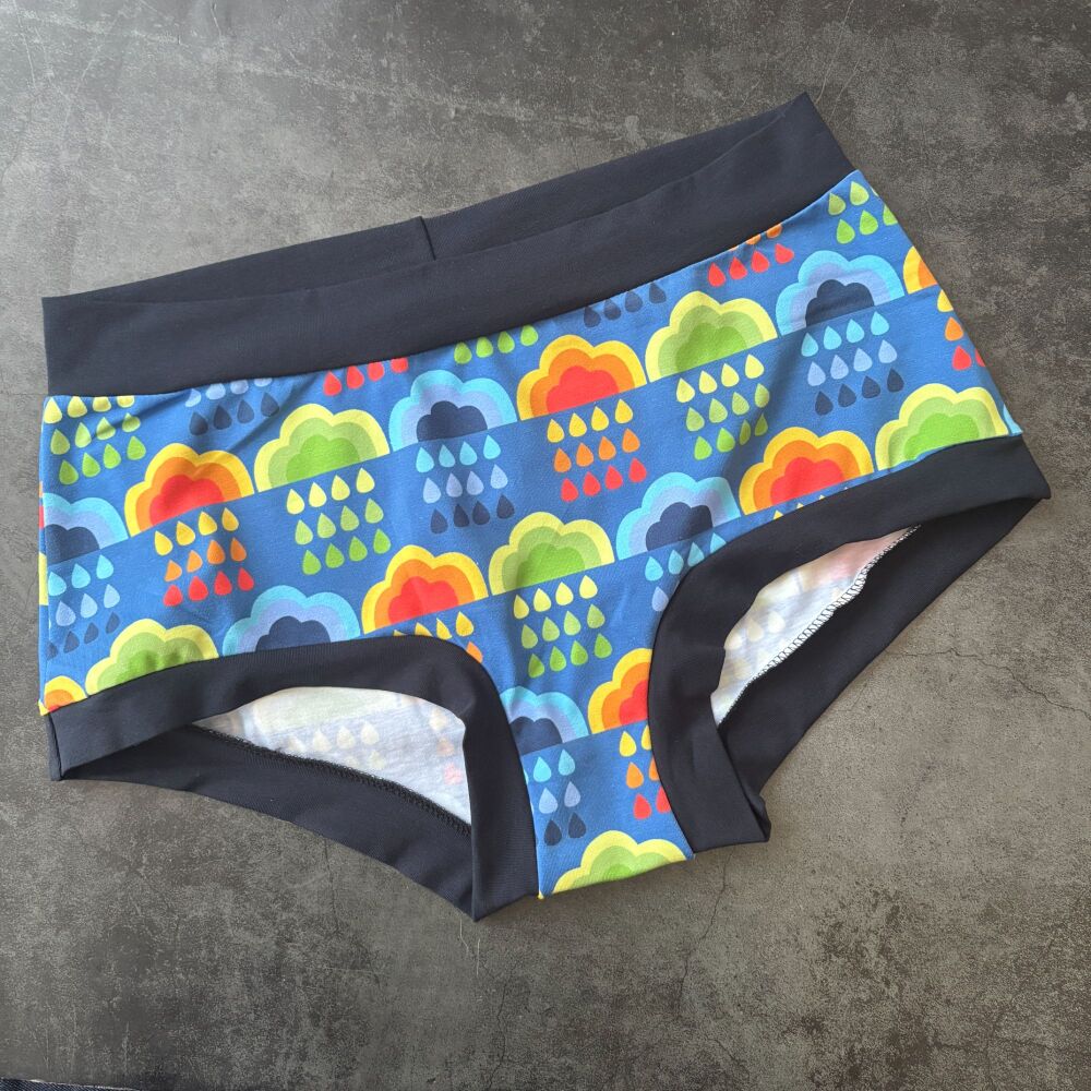 MEDIUM Boy Shorts UK 10-12 - Rainbow Rain (Blue)