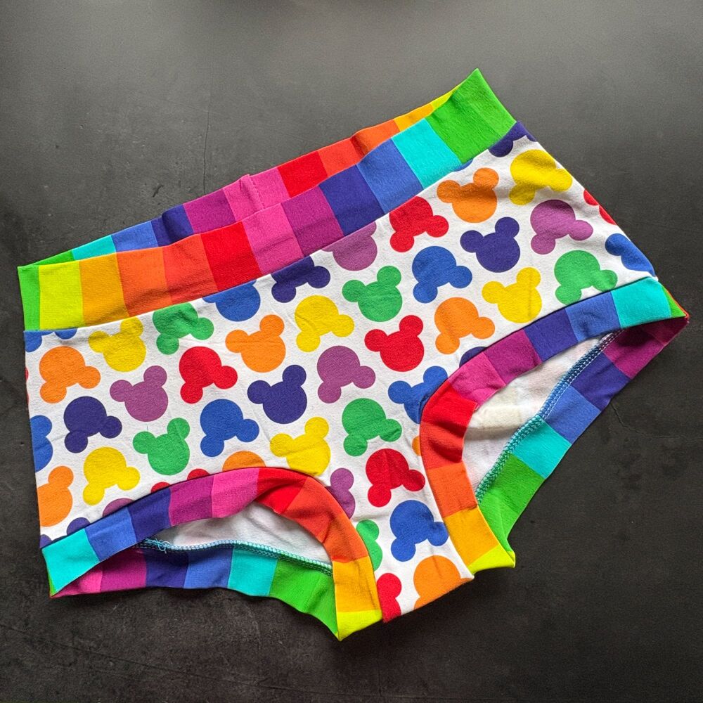 LARGE Boy Shorts UK 14-16 - Mickey Heads