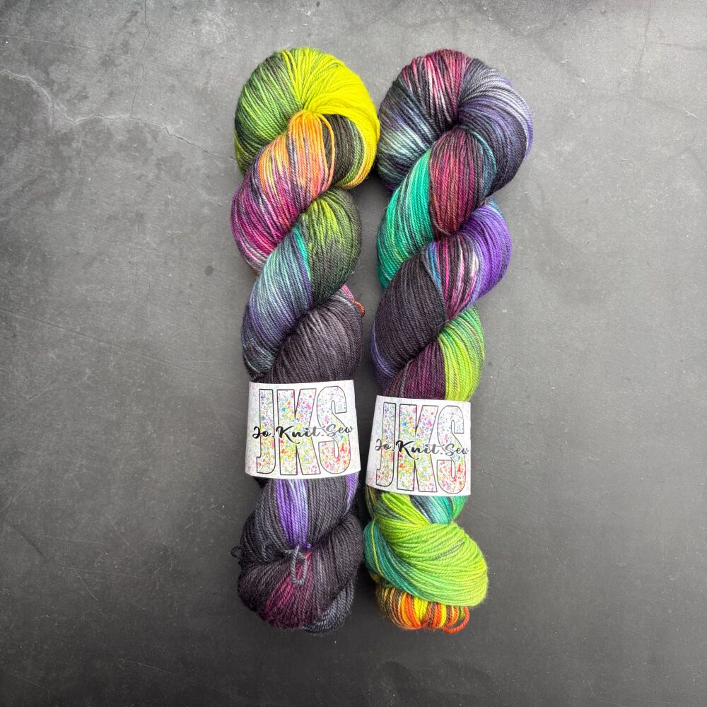 Mood on Merino Nylon Krypton sock