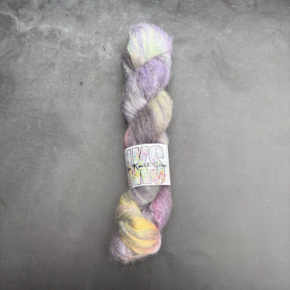 Mood Baby Suri / Silk Fluffy Lace