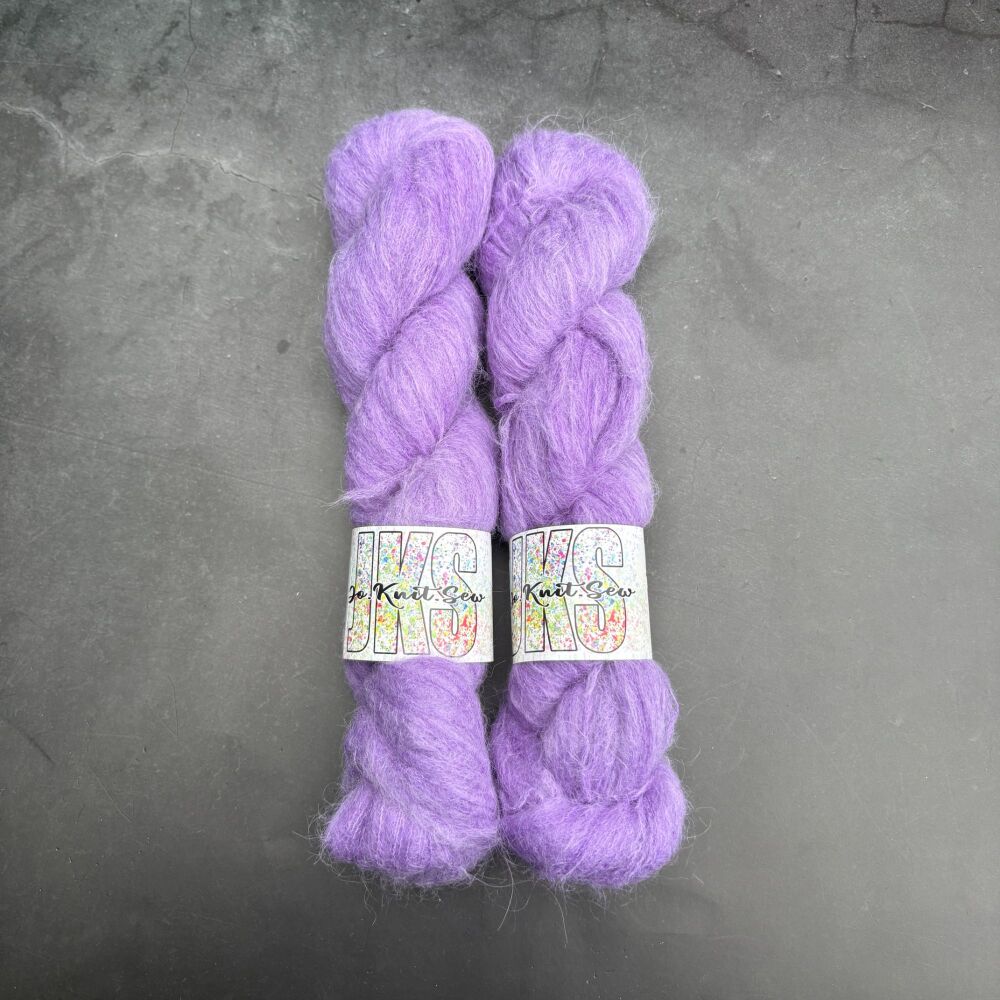 Violet Baby Suri / Silk Fluffy Lace