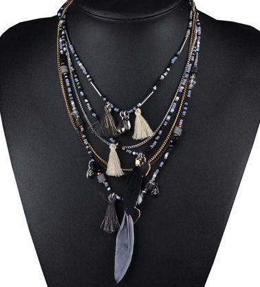 Tassel Feather Beaded Necklace (Black and White)