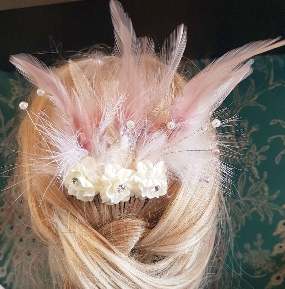 Feather Hair Comb with White, Rose Pink and Cream Feathers and Ivory Flower