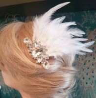 Bride Feather Hair Comb with White Feathers and Gems