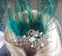 Crystal and Feather Hair Comb with Dark Green Feathers, Pearls and Crystals