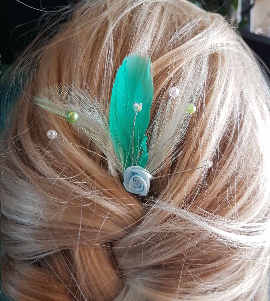 Green and Mint Green Feather Hair Grip