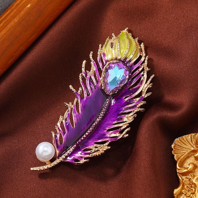 Purple & Gold Feather Brooch – Regal Statement Accessory with Gem & Pearl Accent