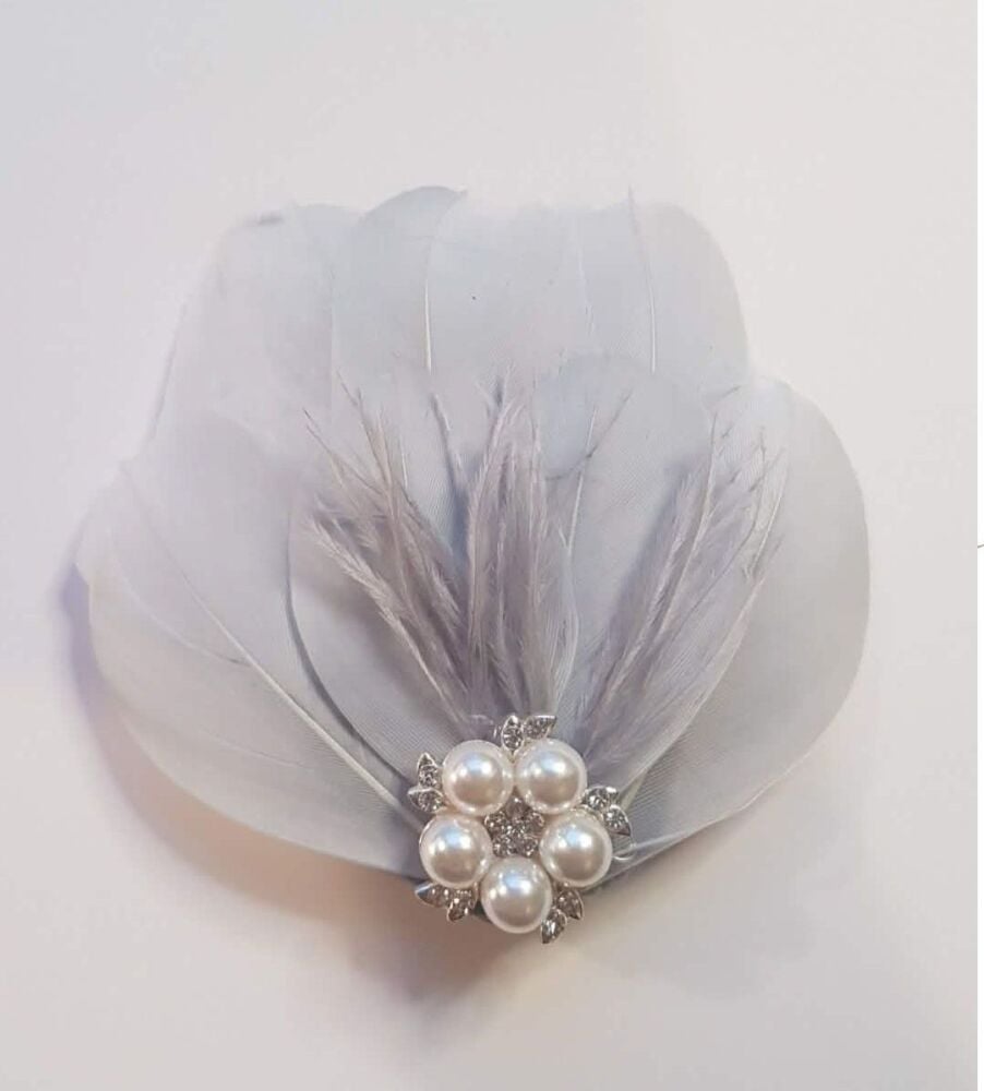 Silver Grey Feather Hair Clip with Ostrich Hurl and Pearl, Diamante Gem