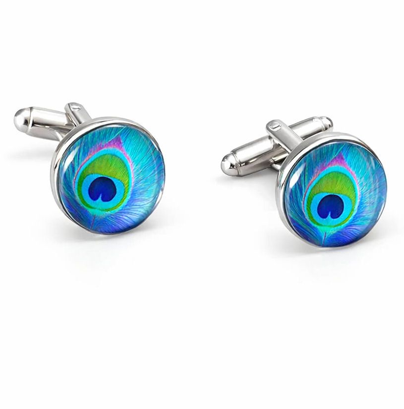 Elegant Peacock Feather Cufflinks &ndash; Vibrant Design in Silver-Tone Setting