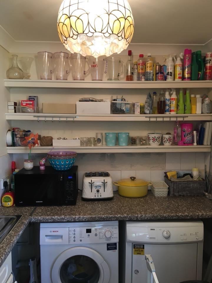 Kitchen declutter Wimbledon