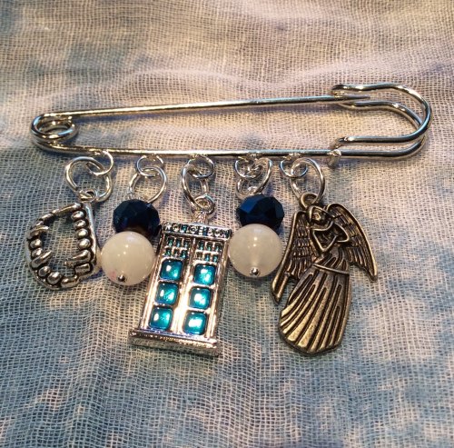 Dr Who Kilt Pin Weeping Angel Brooch