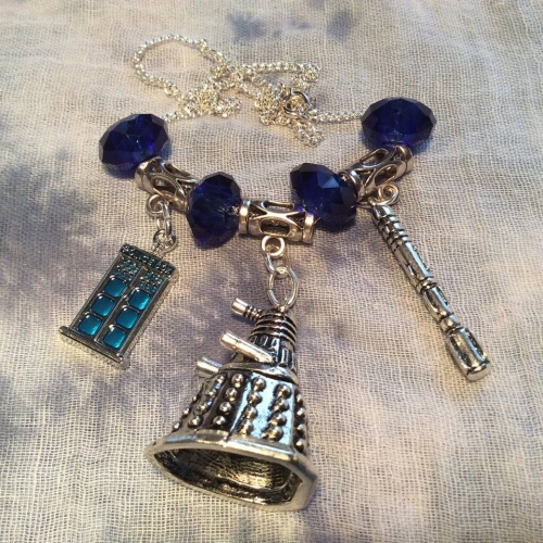 Dr Who Dalek Pendant Necklace Tardis Crystals
