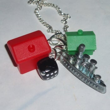 Monopoly Ship Pendant Hotel House Black Dice