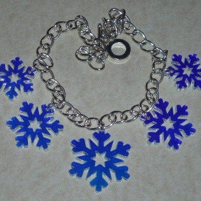 Snowflake Necklace Graduated Christmas Iridescent Acrylic
