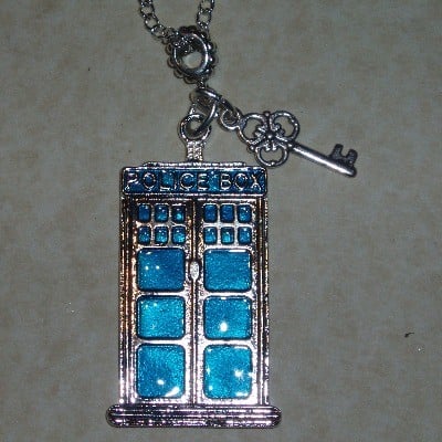 Dr Who Tardis Pendant Necklace Key Charm