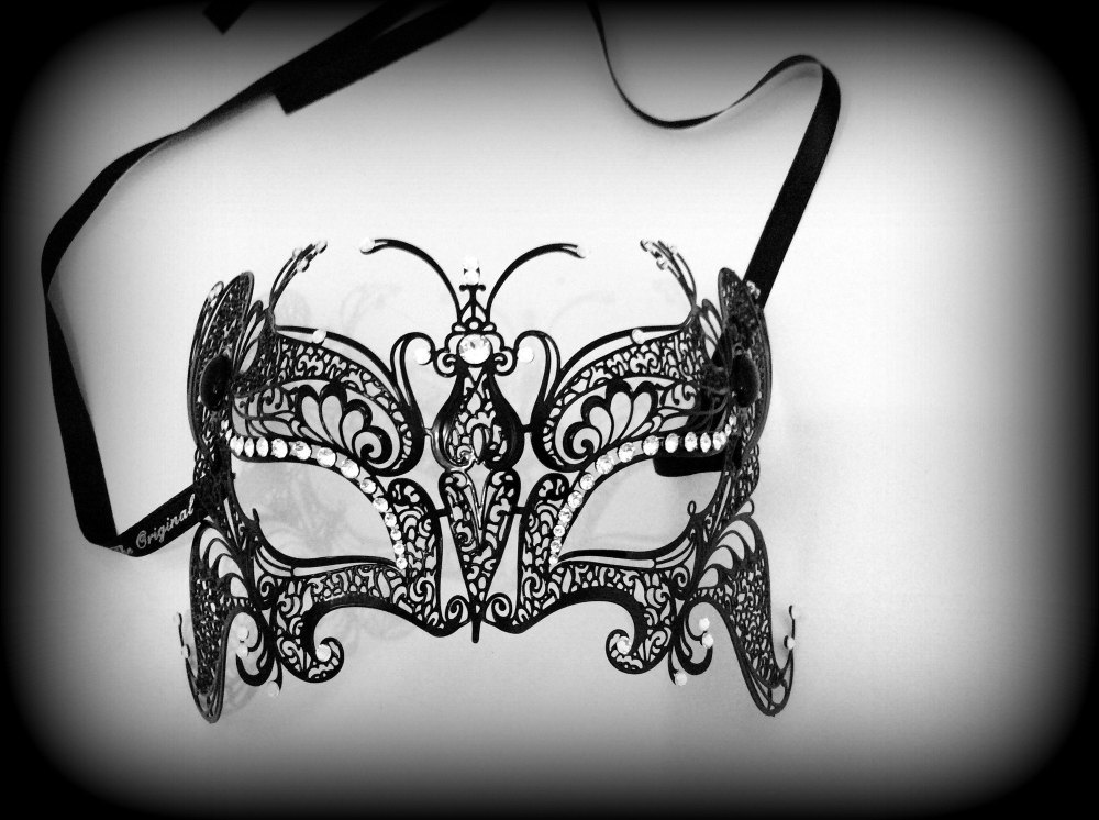 Deluxe Butterfly Strass Venetian Filigree Mask