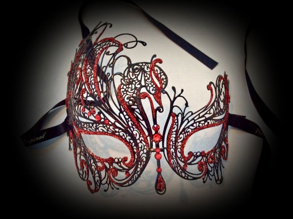 Mireille Filigree Mask - Ruby Red