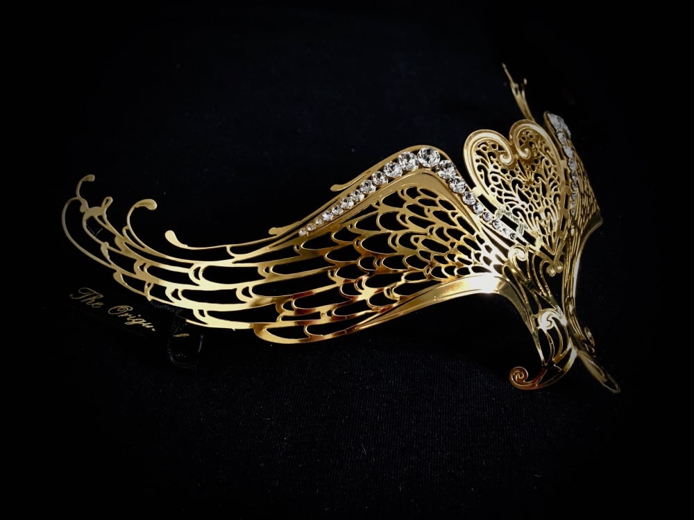 'Hearts Joined Forever' Filigree Lace Mask - Gold Lux