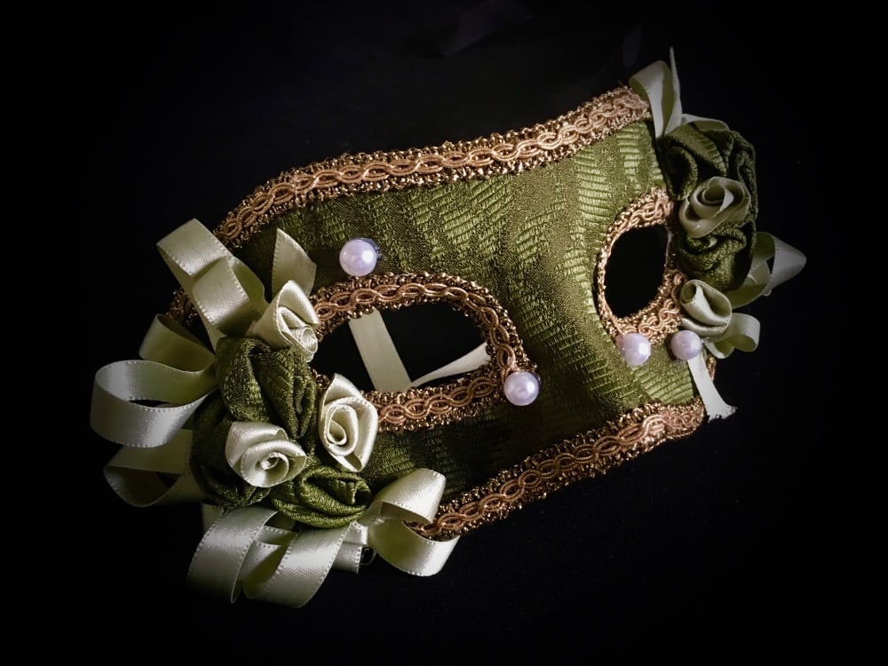 Rococo Masquerade Mask - Green