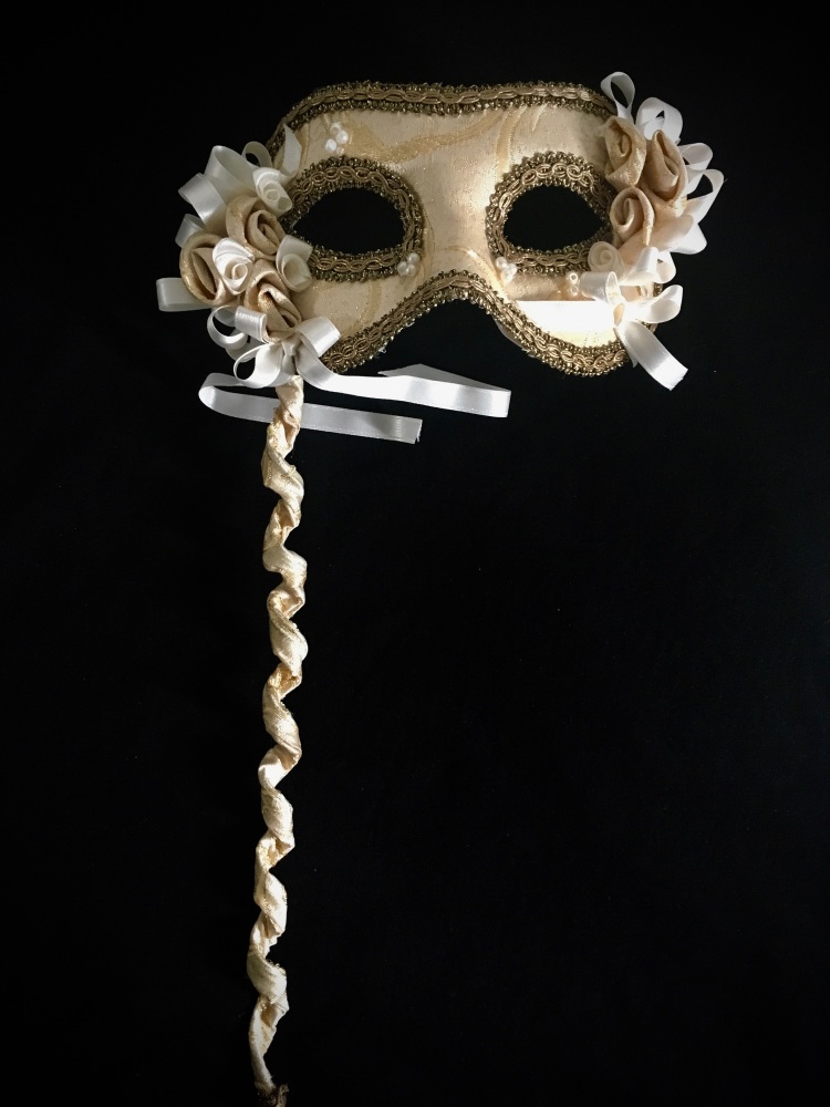 Pizzo d'oro - Venetian Masquerade Mask On A Stick