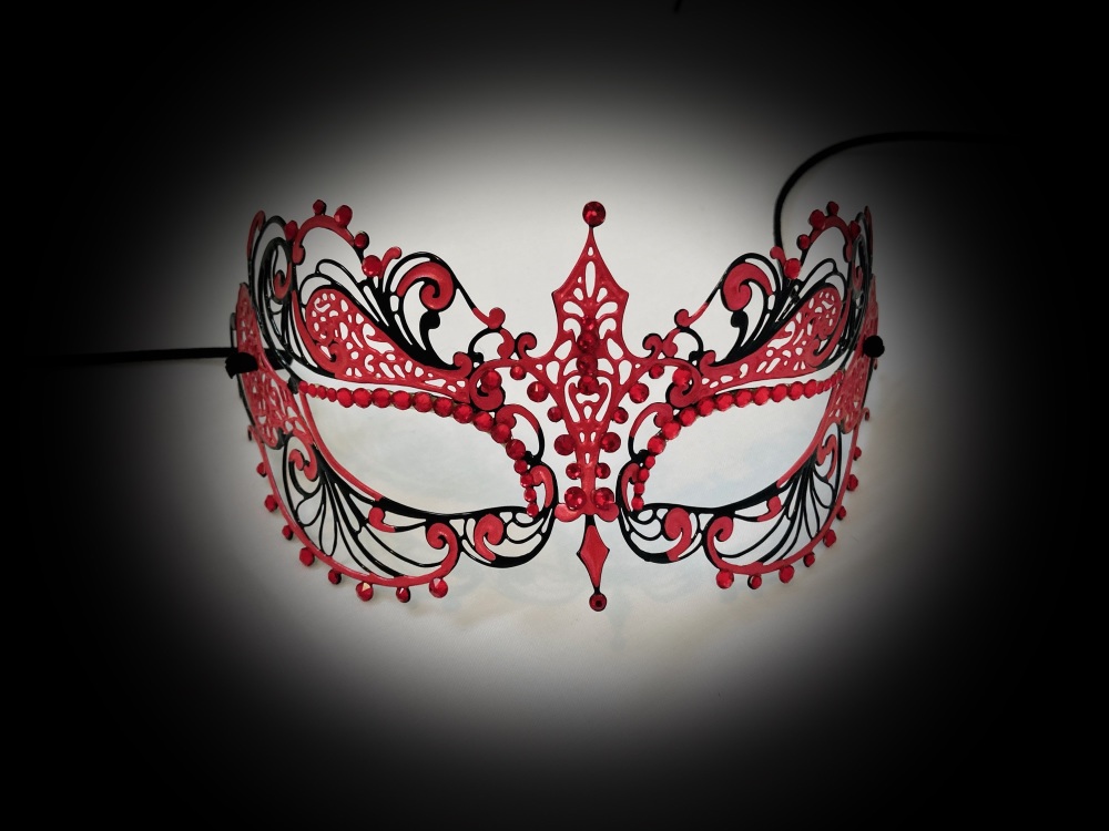 Berenice Affection Venetian Mask