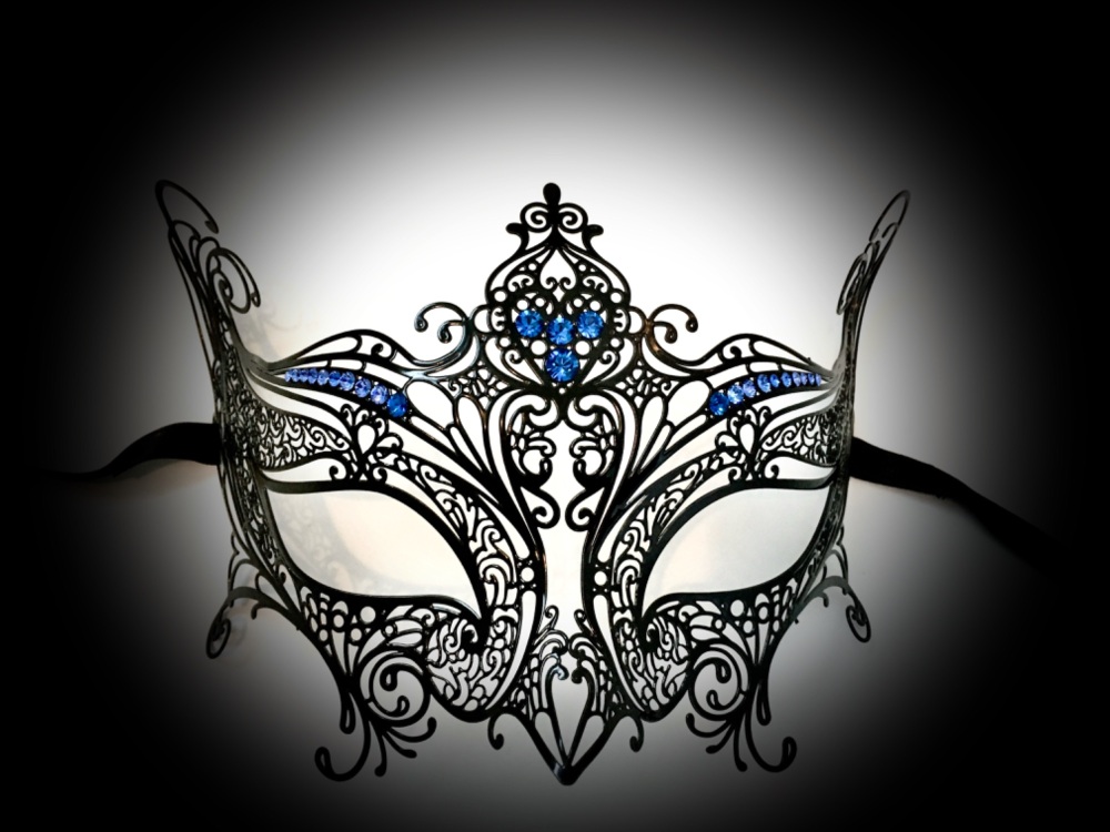 Elegance Aqua Filigree Mask