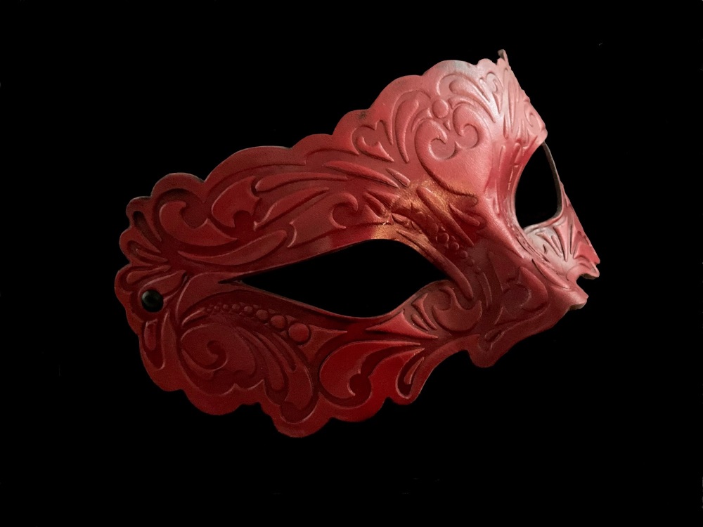 Red Conquest Leather Mask