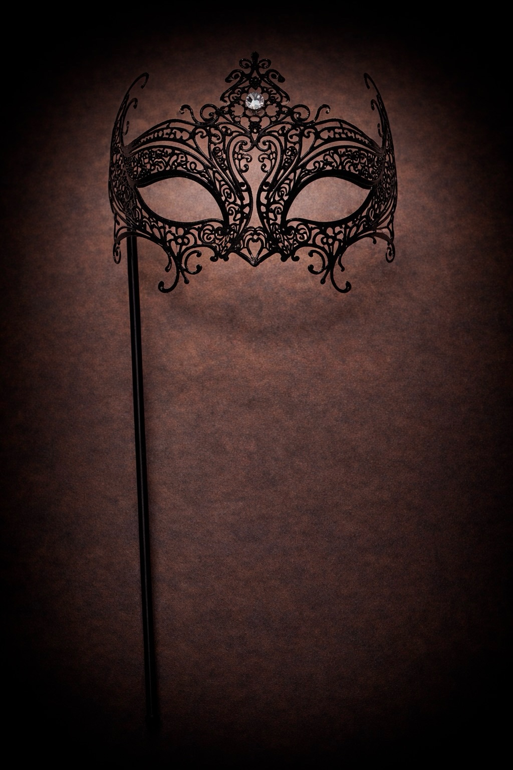 Elegance Filigree Mask On A Handle - Nero