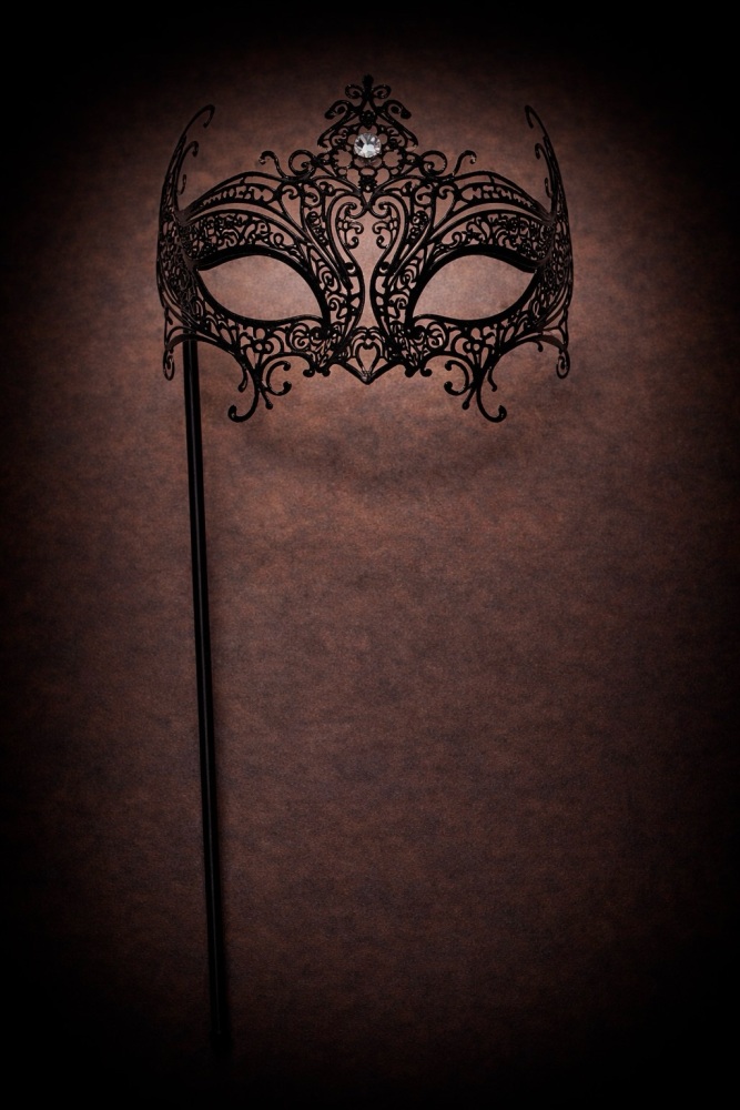 Elegance Filigree Mask On A Handle - Nero