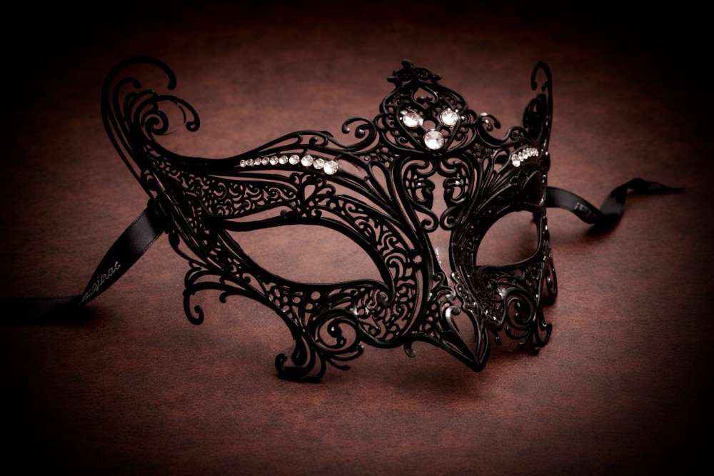 Elegance Lady Filigree Mask - Black
