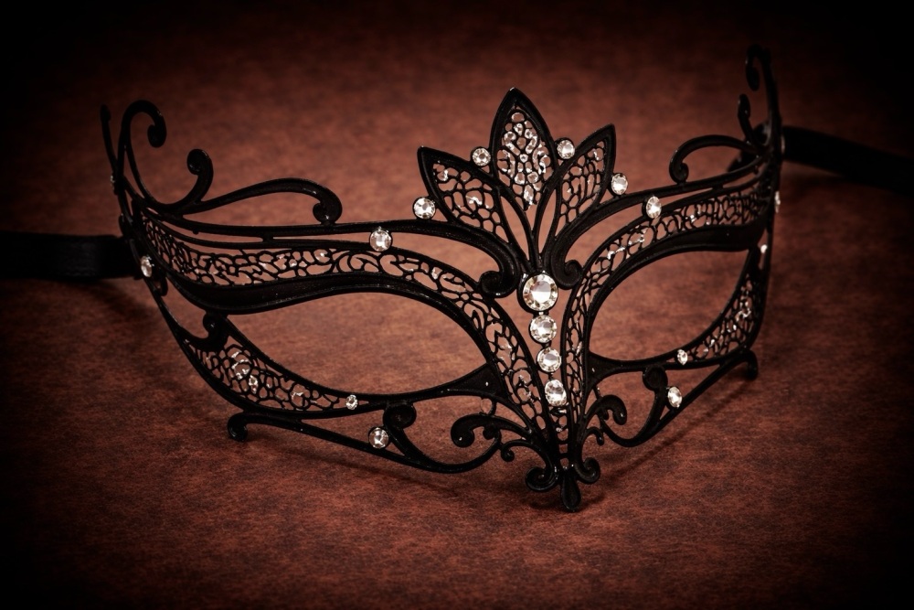 Elisabette Venetian Filigree Mask
