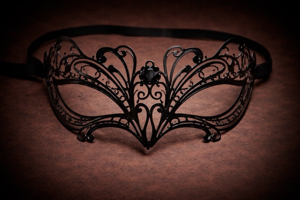 Papete Filigree Mask