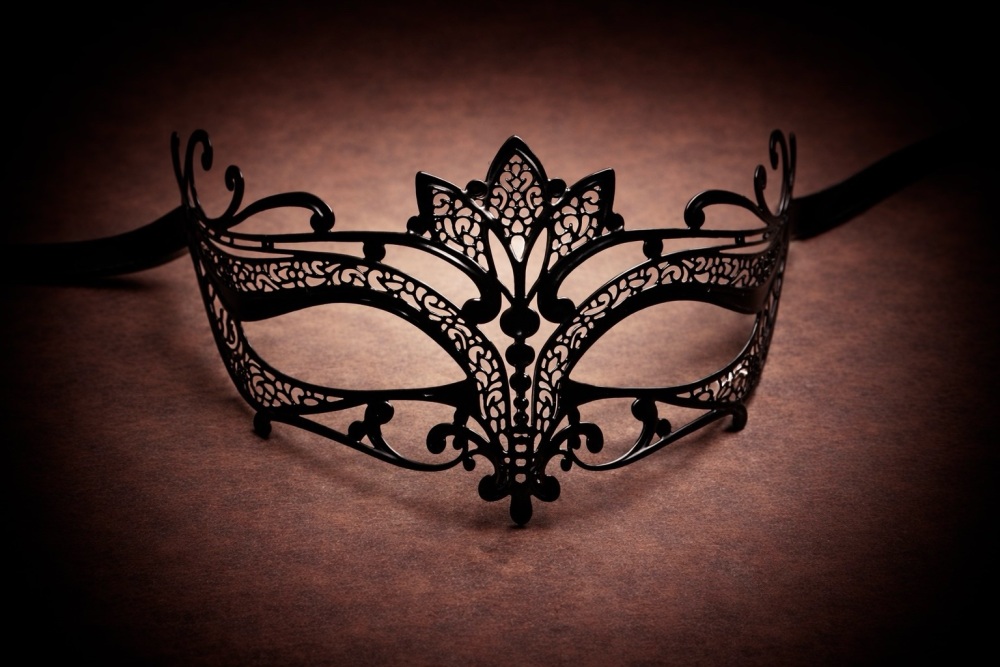 Panache Filigree Mask